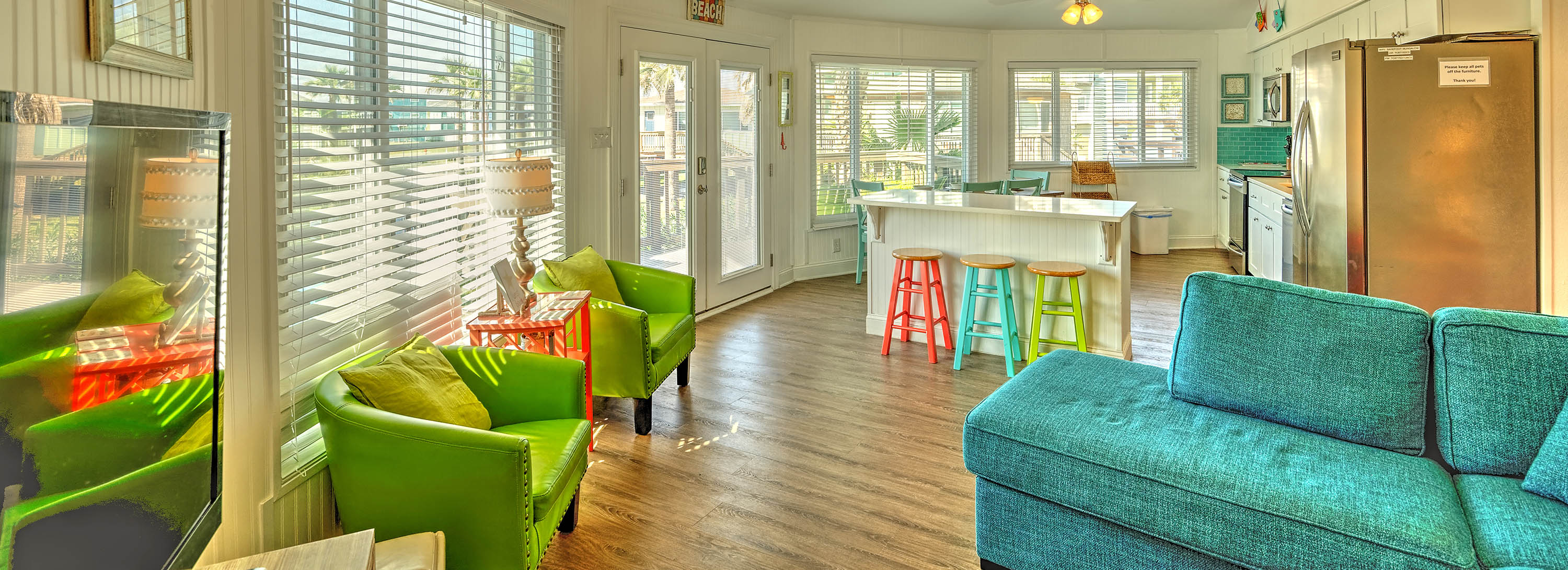 Come and stay at Barefoot Bungalow in Port Aransas